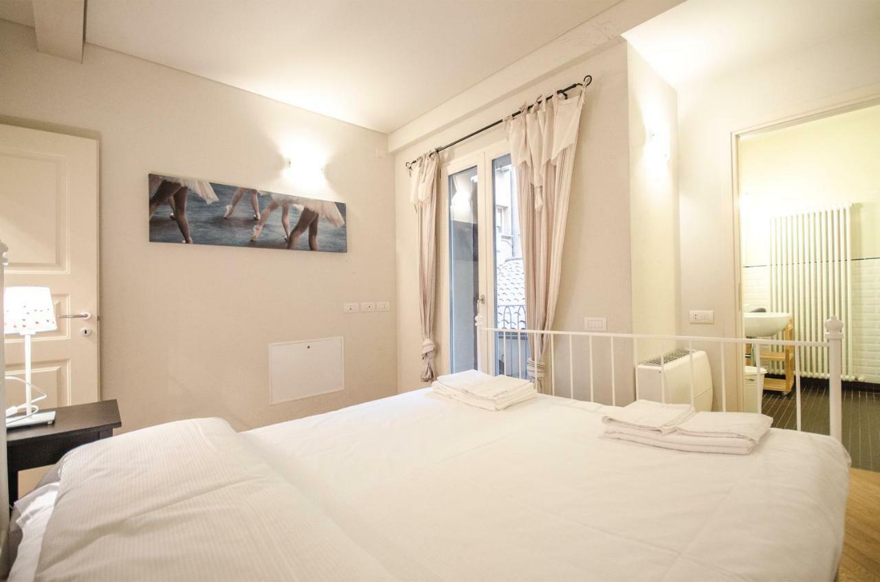 Azeglio Apartment, A Due Passi Da Piazza Maggiore Bologna Exterior photo