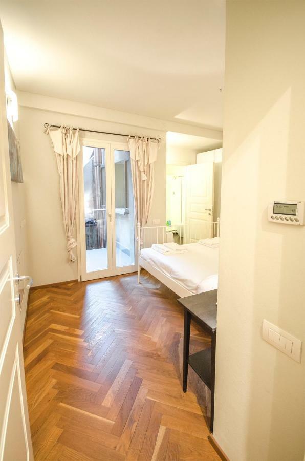 Azeglio Apartment, A Due Passi Da Piazza Maggiore Bologna Exterior photo