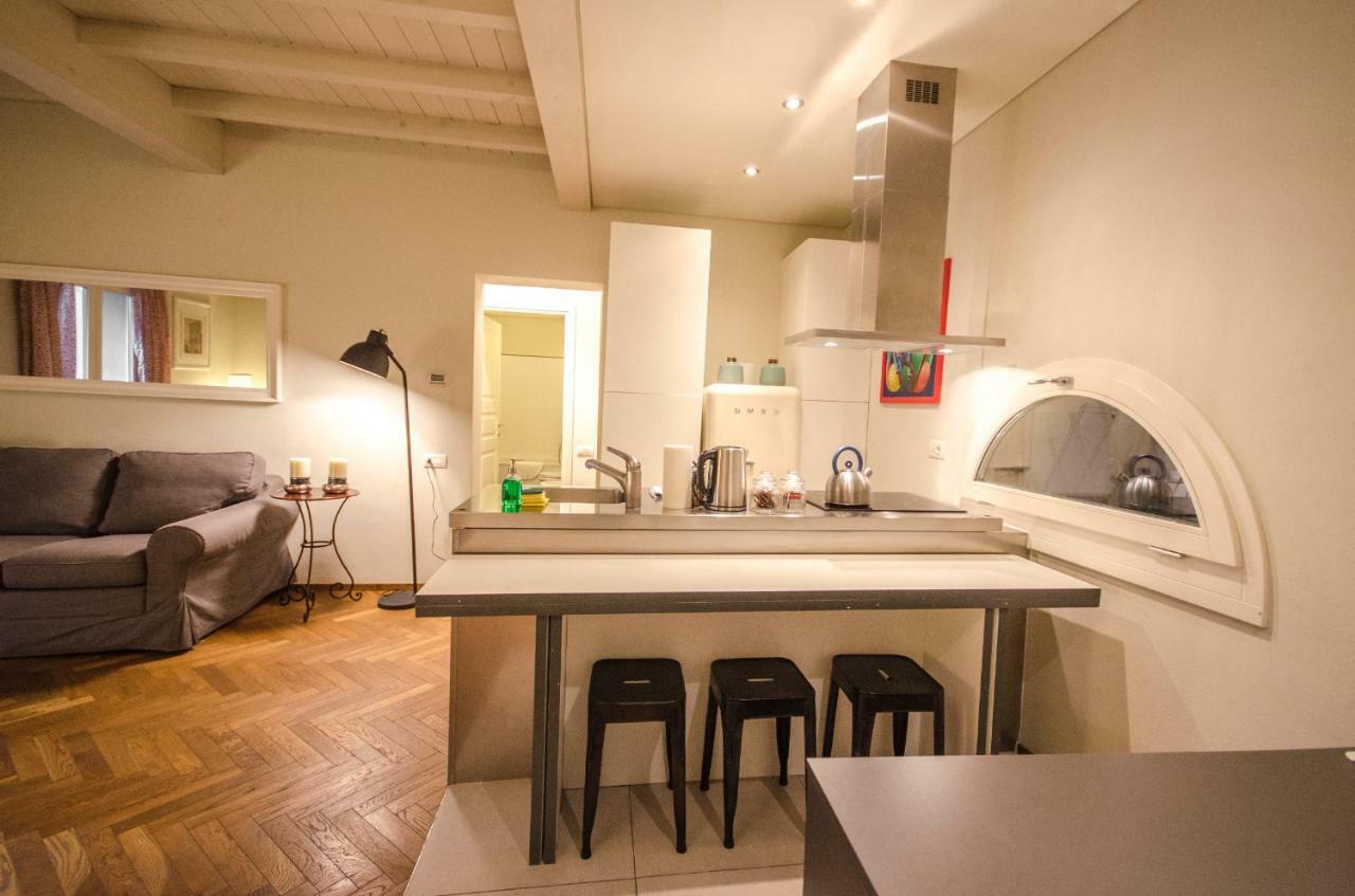 Azeglio Apartment, A Due Passi Da Piazza Maggiore Bologna Exterior photo